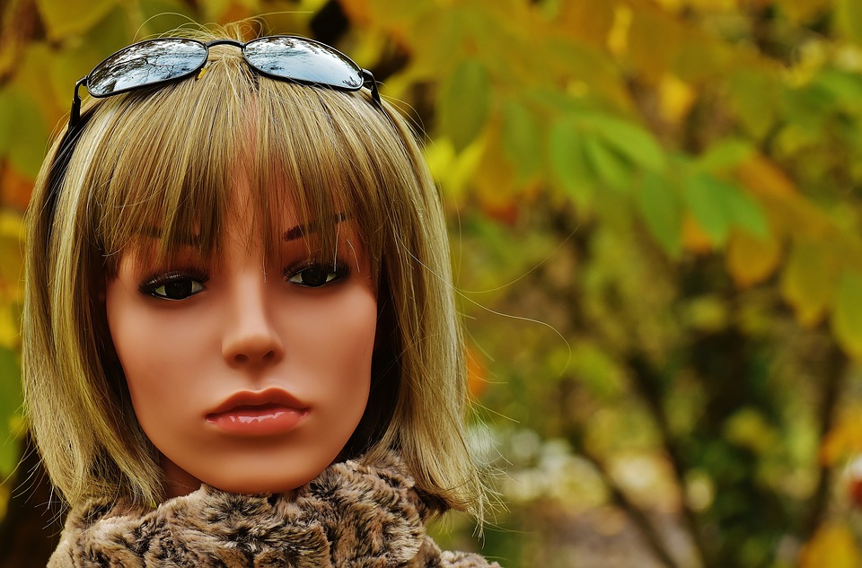 Five Wig Accessories Every Wig Wearer Should Own